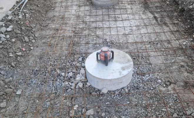 Pose et installation d'une dalle de répartition sur une micro station à Evines, Groisy, Michaël Tissot TP